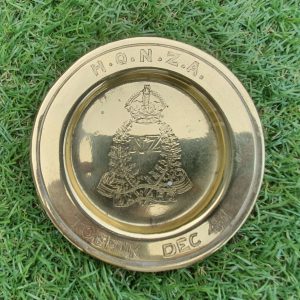 WWII Headquarters New Zealand Army Onward Gift Souvenir Brass Plate Tobruk December 1941