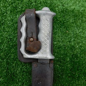 WWII New Zealand Knuckle Fighting Knife with Scabbard