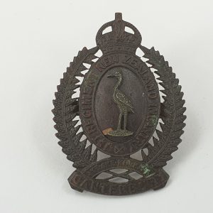 WWI New Zealand 1st Canterbury Regiment Officers Cap Badge