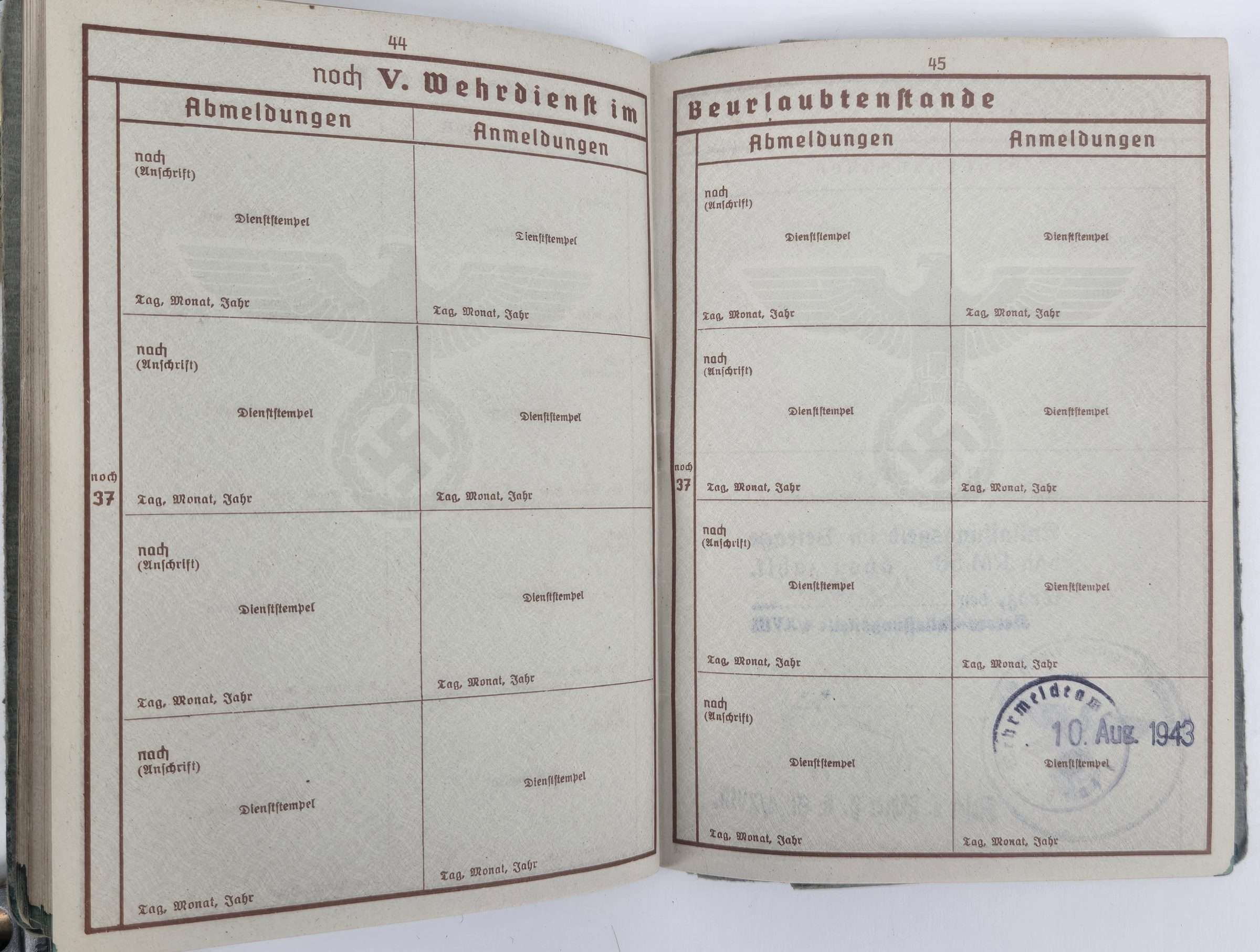 WWII German Wehrpass - Image 19